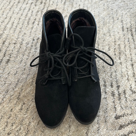 Madden Girl Shoes - Women’s madden girl black suede wedges. Size 10.